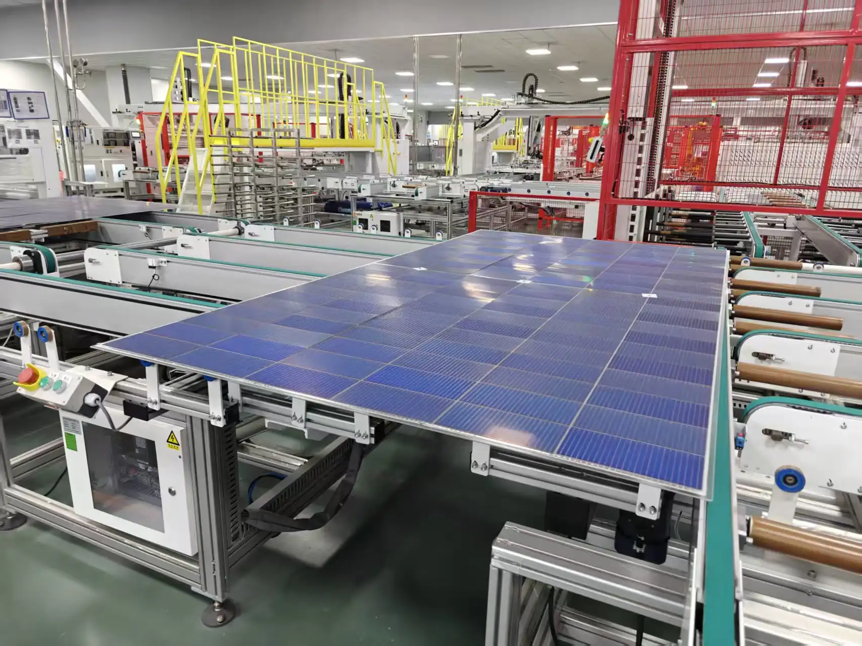 Solar panel lay-up station for assembling photovoltaic cells